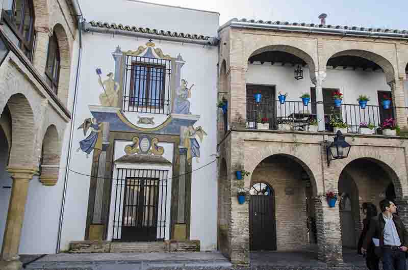 Córdoba 148 - la Juderia - zoco municipal - patio.jpg
